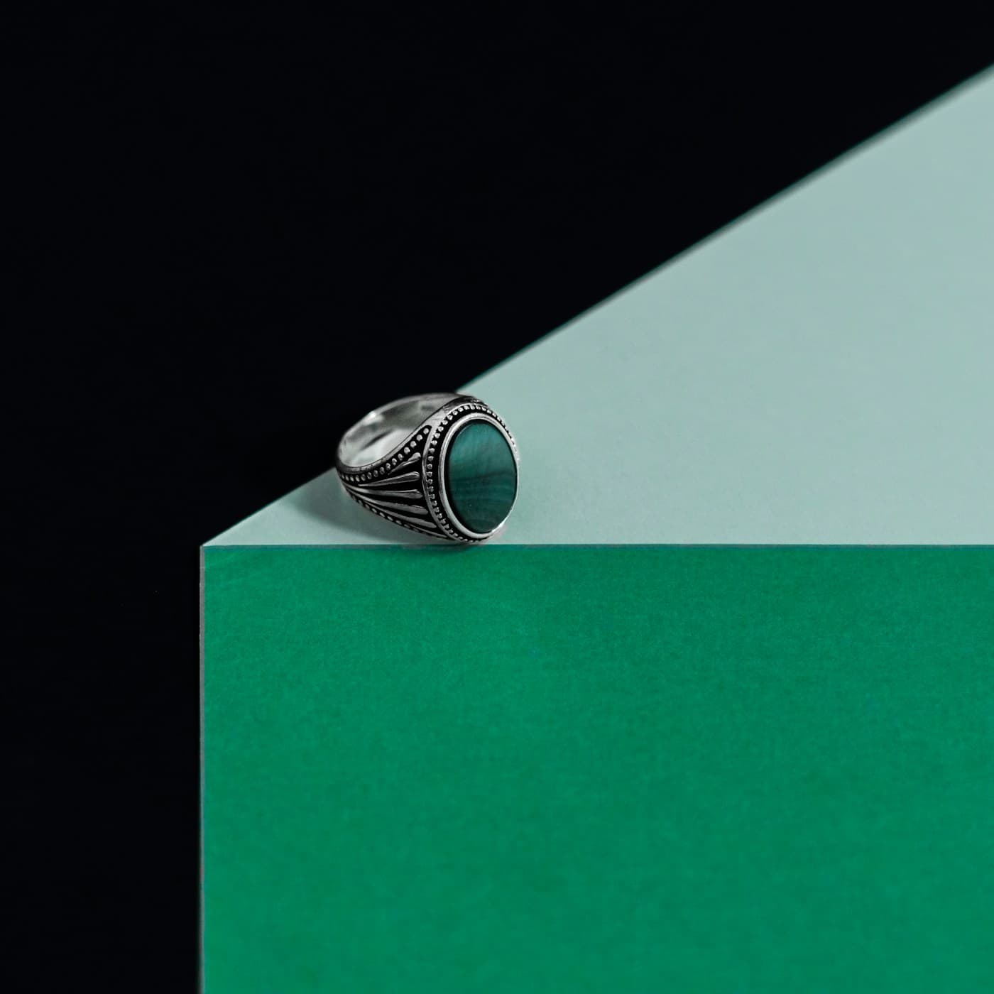 Emerald Geometry Ring